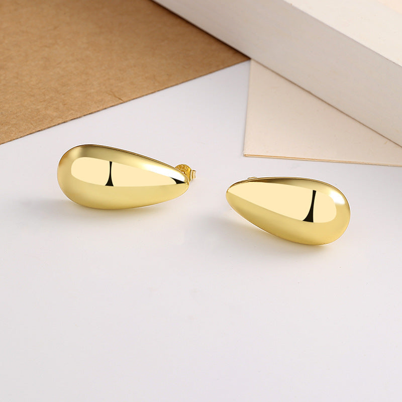 16K Gold Plated Water Drop Earrings – Simple & Elegant