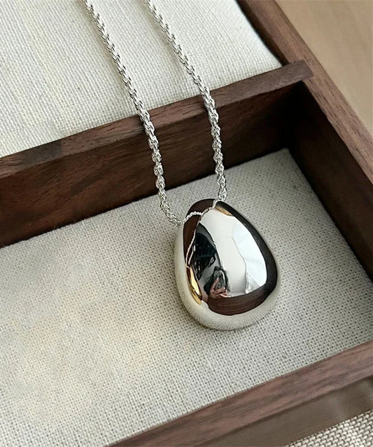 Fashion Teardrop Pendant Necklace