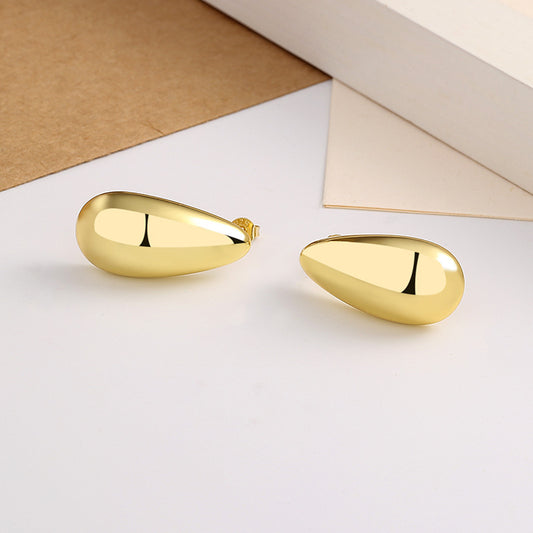 16K Gold Plated Water Drop Earrings – Simple & Elegant
